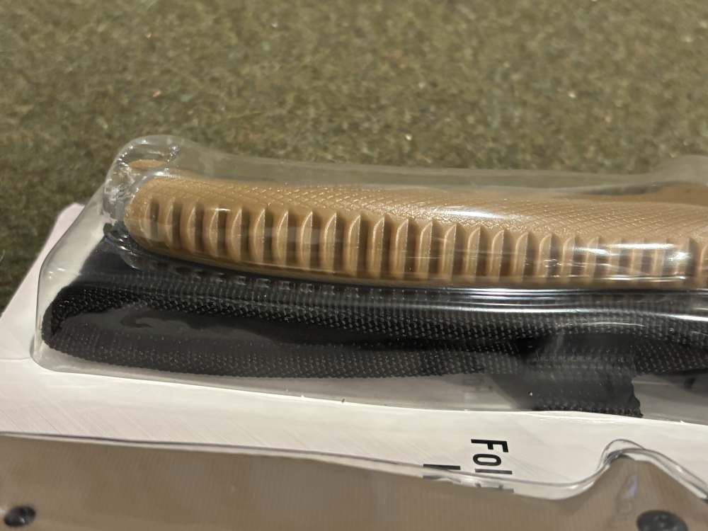 New Old Stock - Camillus 3-Piece Adventure Pack - Machete and Knives-img-21