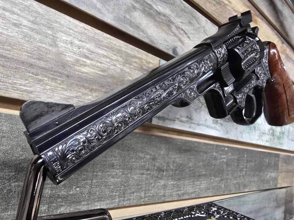 Dan Wesson Model 15 .357 Magnum | Heavy Factory Engraved | Extremely Rare -img-2