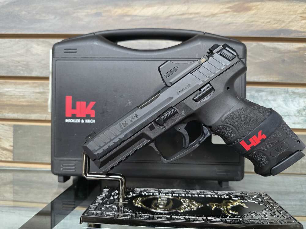 Heckler & Koch VP9 9mm | Holosun SCS Solar Red Dot | 2 Magazines-img-0