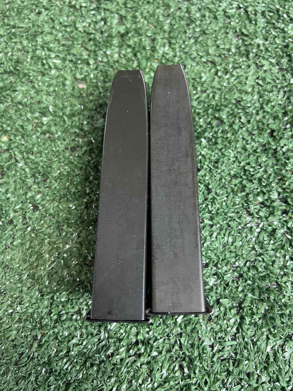 Browning high power 9 mm Belgium made two magazines, booklet and original c-img-15