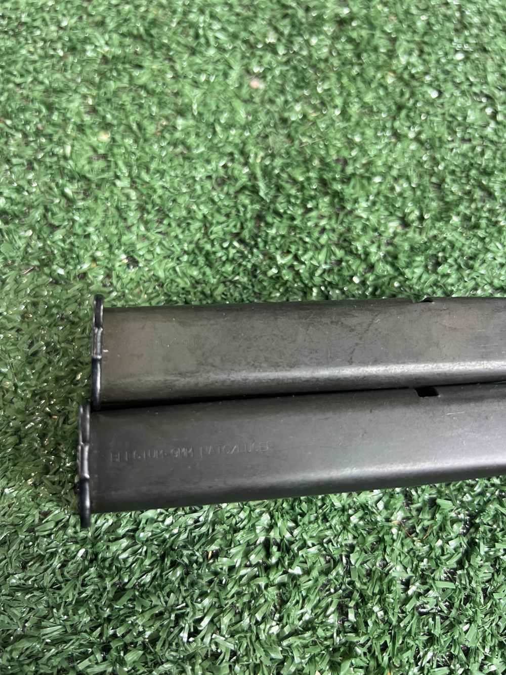 Browning high power 9 mm Belgium made two magazines, booklet and original c-img-16
