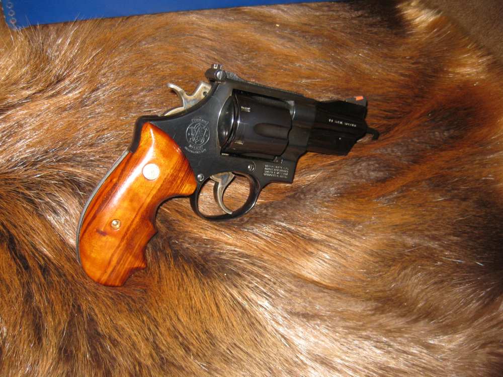 S & W model 24-3 .44 Spec. 3" barrel target grips !-img-2