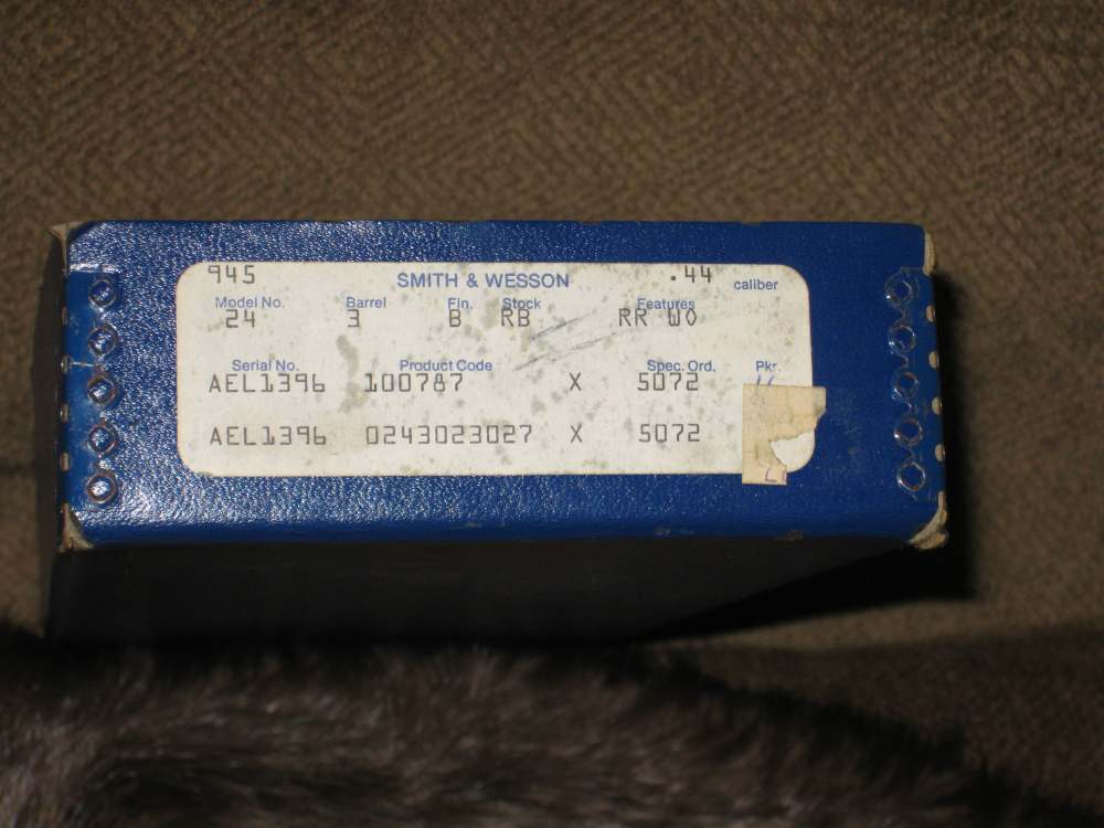S & W model 24-3 .44 Spec. 3" barrel target grips !-img-1