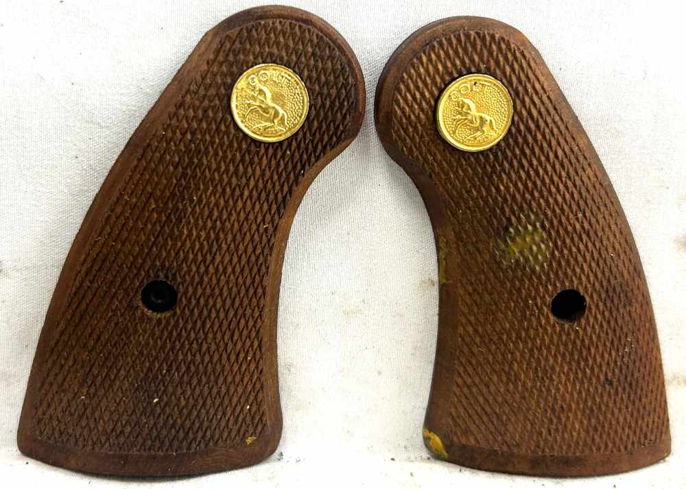 Custom Grips Colt Official Police, E Frame - NEW - 33-img-0