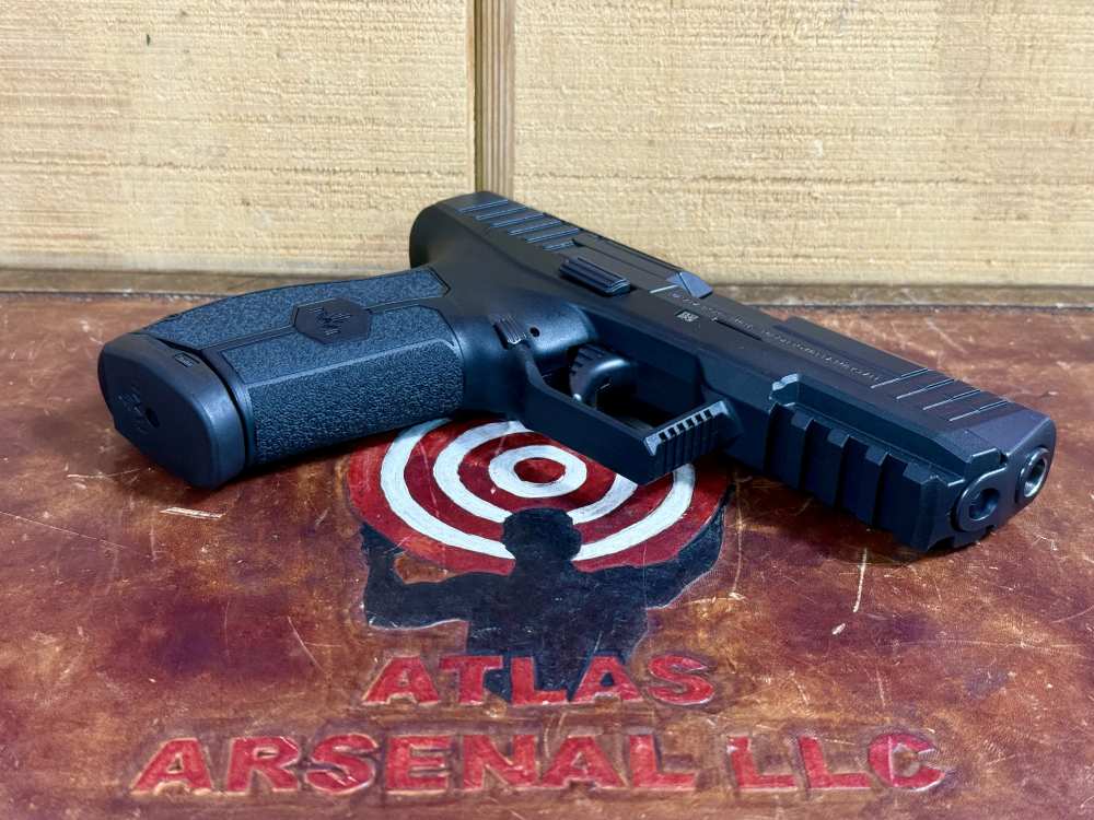 IWI Masada 9mm Optics-Ready *Unfired* w/ Original Packaging!-img-4