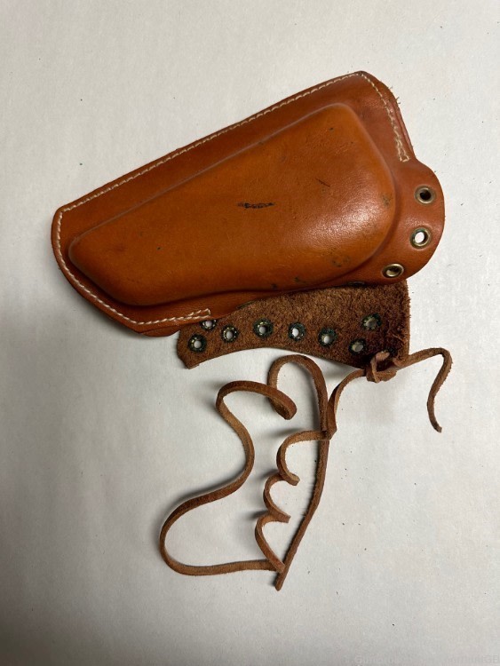 US GI KOREAN WAR ERA M1 GARAND CHEEK PAD DATED IN THE 50'S. -img-0