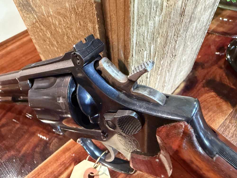 Smith and Wesson model 586 -img-4