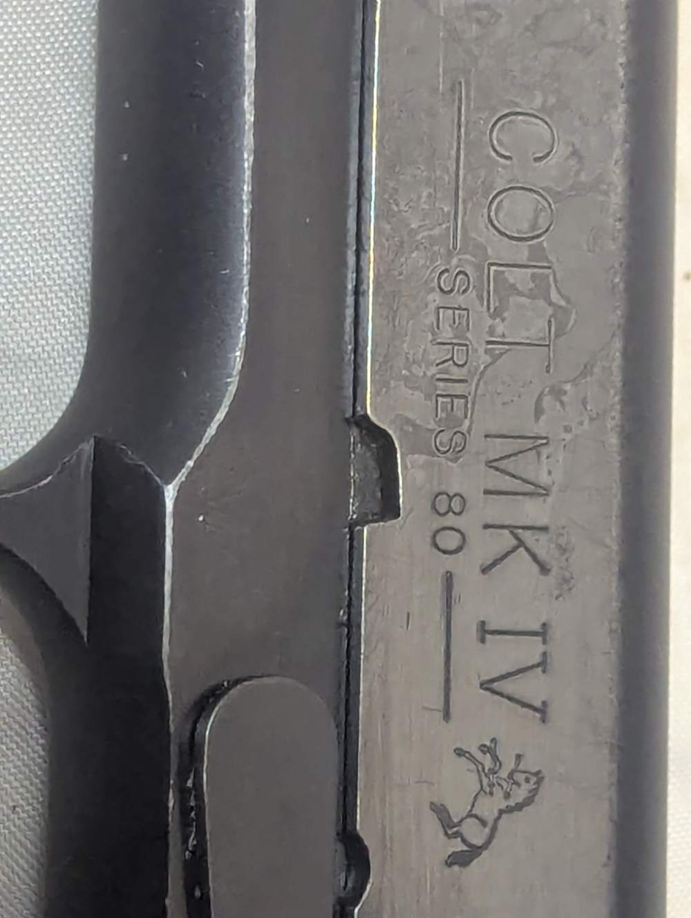Colt MK IV series 80 Lightweight Commander 45 acp-img-1