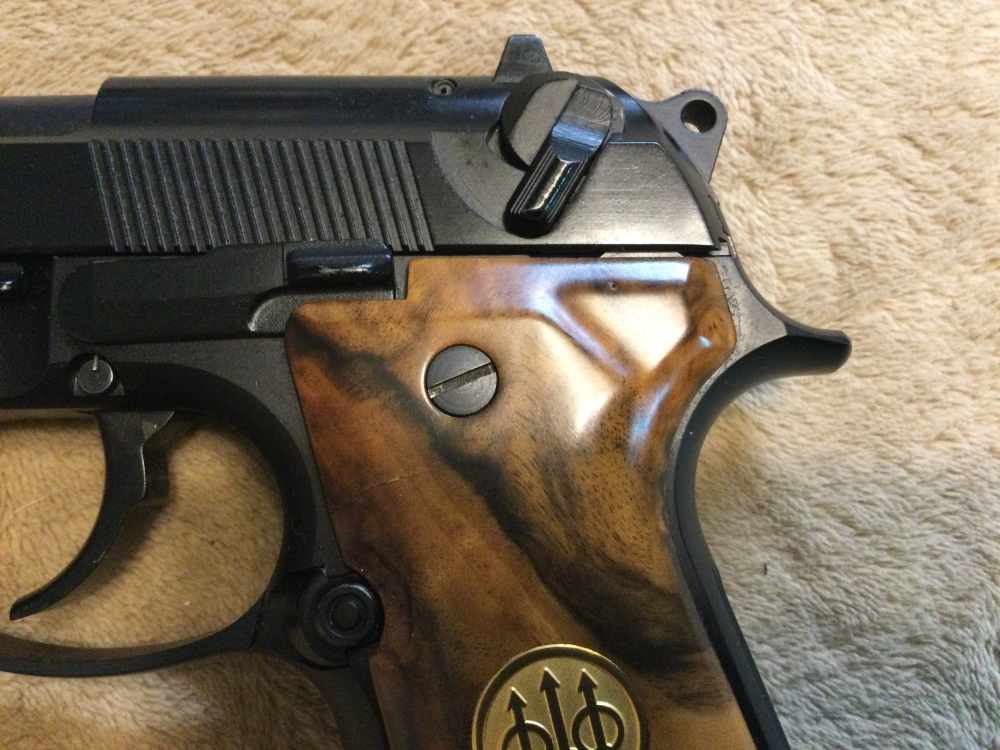 BERETTA 92FS SEMI-AUTO PISTOL in 9mm Cal. W/ACC.-img-6