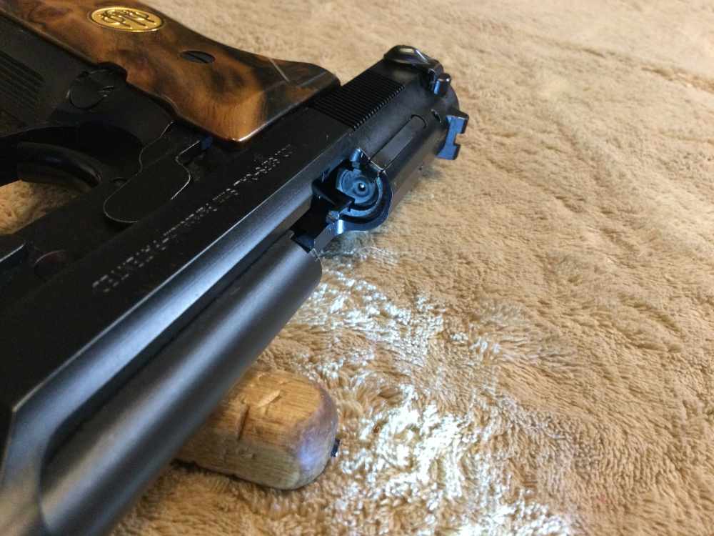 BERETTA 92FS SEMI-AUTO PISTOL in 9mm Cal. W/ACC.-img-21
