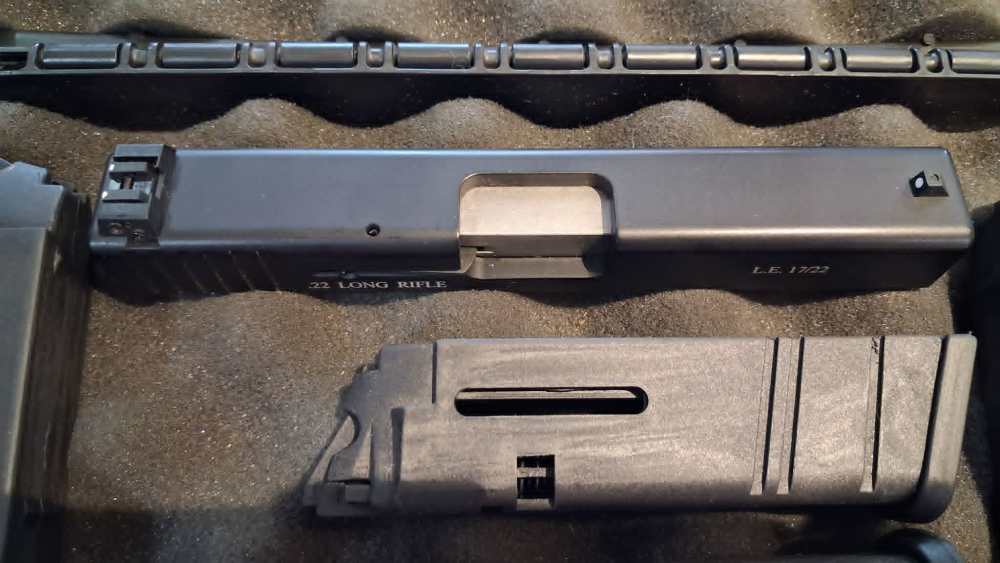 ADVANTAGE ARMS GLOCK CONVERSION KIT LE 17/22 22LR PISTOL SLIDE WITH 4 MAGS-img-5