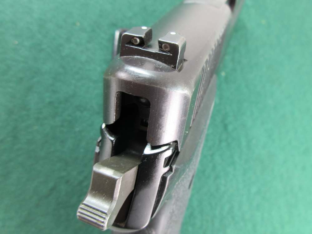 Sig Sauer P220 Pistol .45 Auto; 4.5" brl-img-8