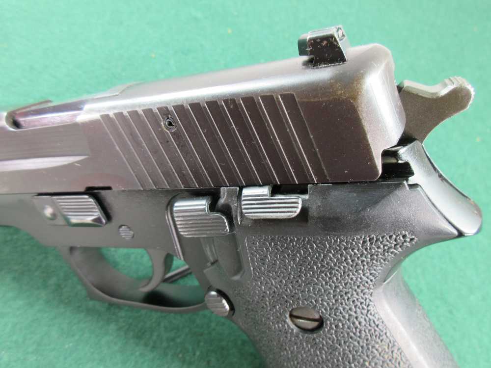 Sig Sauer P220 Pistol .45 Auto; 4.5" brl-img-2