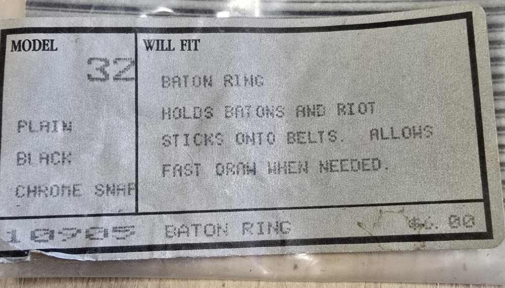 Bianchi police Baton Ring Model 32 Black 10905 NOS-img-2