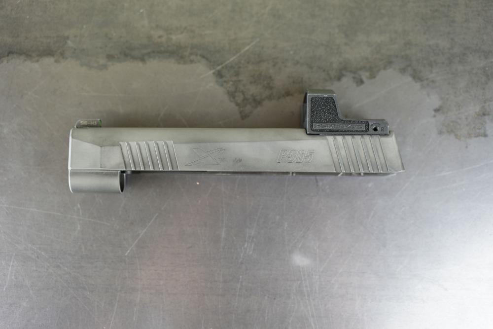 SIG Sauer P365 XL ROMEOZero – 9mm – SKU: 365XL-9-BXR3 – 3 Magazines -img-15