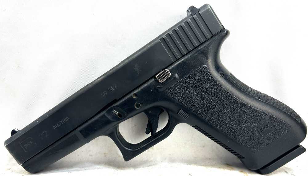 Glock Model 22 Gen 2 Semi-Automatic 40S&W Pistol – USED-img-0