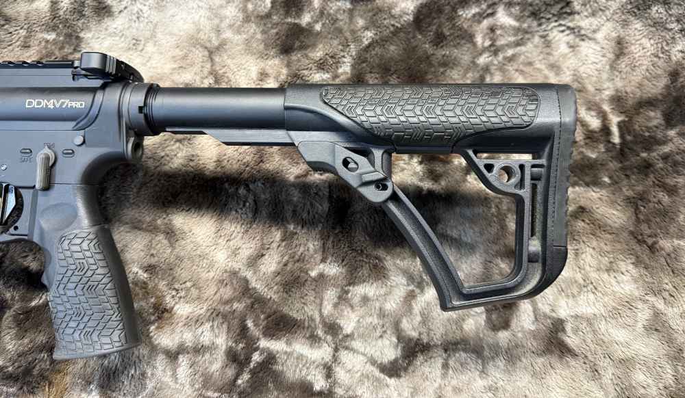 Daniel Defense DDM4 V7 Pro 5.56 – SD-3G – Case – Used-img-14