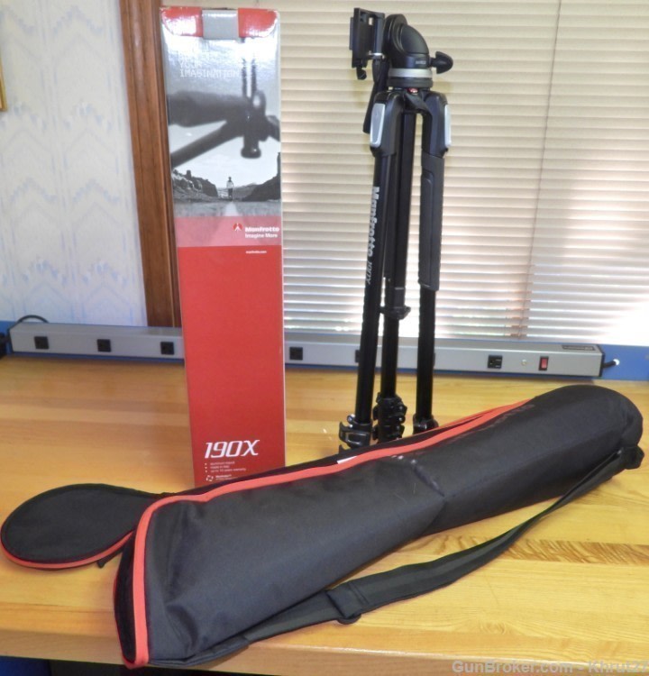 Monfrotto Model 190X Tripod, with a 391RC2 mounting head-img-0