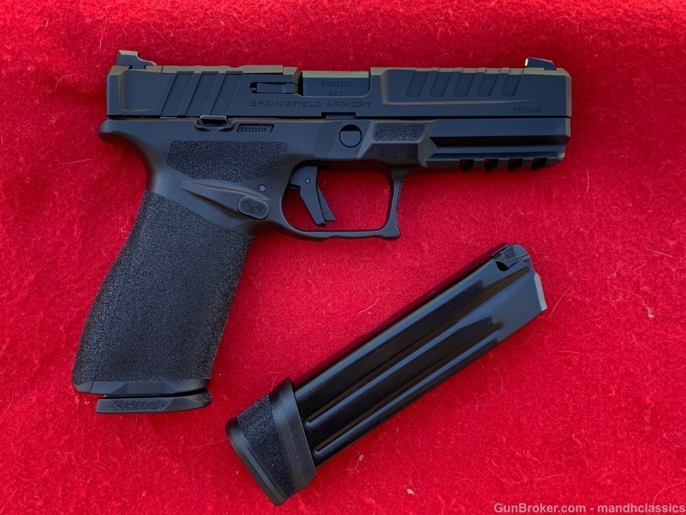 LNIB Springfield Armory Echelon, 4.5" bbl, blued-img-5