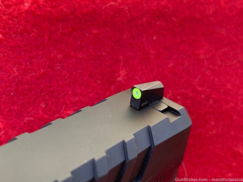 LNIB Springfield Armory Echelon, 4.5" bbl, blued-img-9