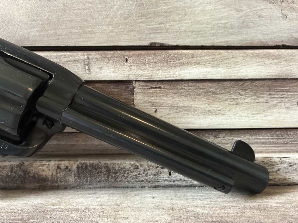 NIB RUGER NEW VAQUERO 45 COLT 5.5" 6-RD REVOLVER IN STOCK READY TO SHIP-img-6