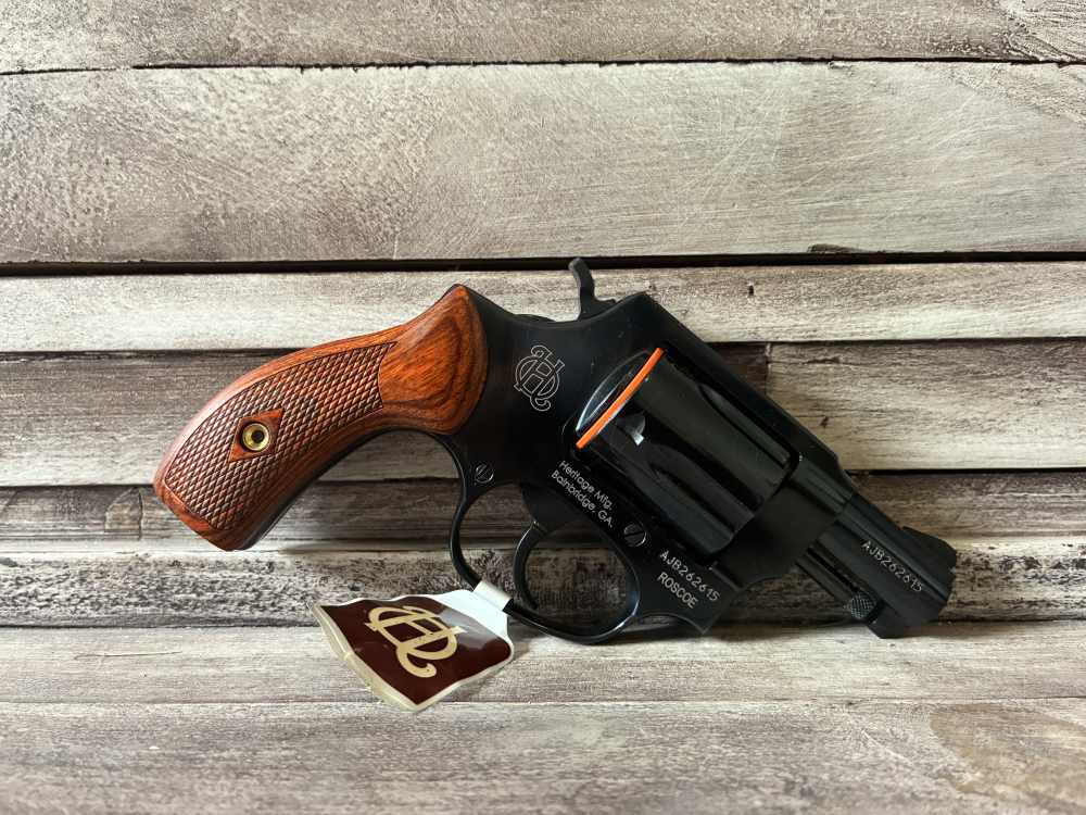 NIB HERITAGE ROSCOE 38SPL 2" FIXED BLACK WOOD In stock and ready to ship-img-3