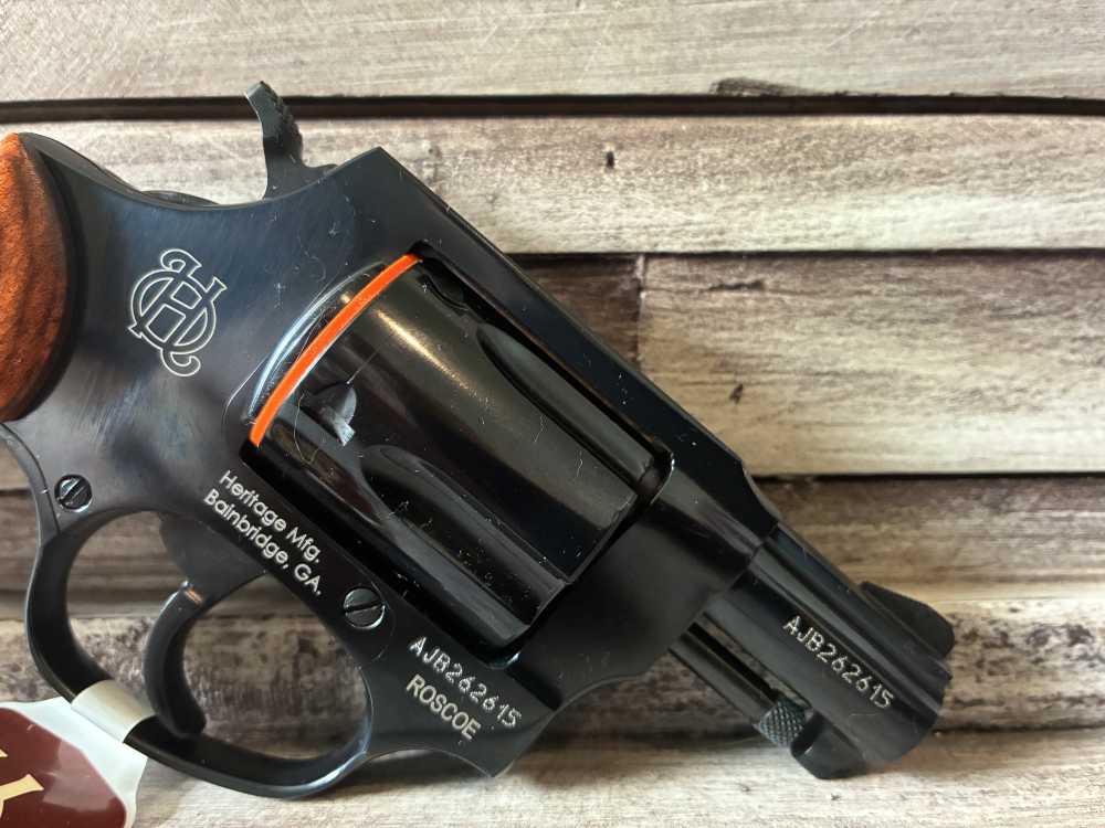 NIB HERITAGE ROSCOE 38SPL 2" FIXED BLACK WOOD In stock and ready to ship-img-5