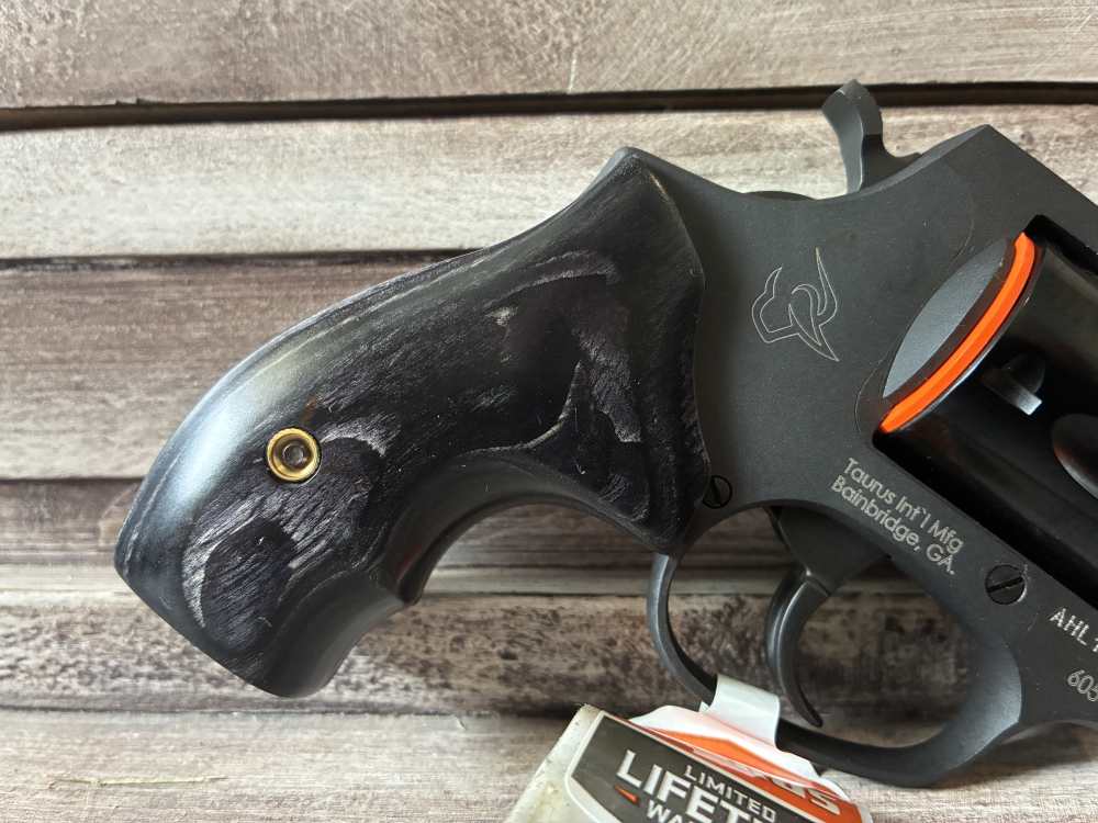 NIB Taurus 605 GENTLEMANS CARRY 357MAG 2" 2-60523 In Stock Ready to Ship-img-3