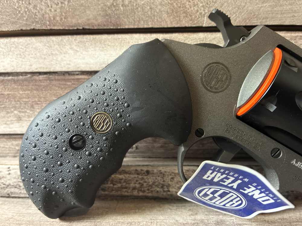 NIB ROSSI RP63 357MAG 3" TUNGSTEN CERAKOTE 6-SH RUBBER IN STOCK-img-3