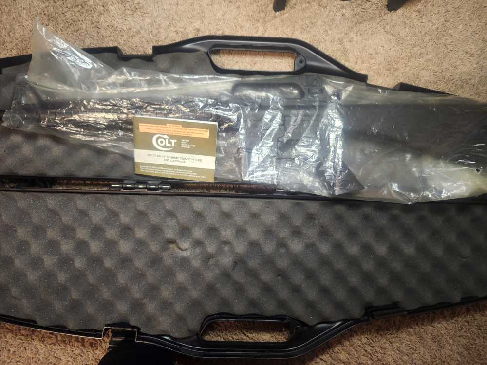 Colt Ar-15 A2 Hbar Sporter like New with hard case, manual-img-24