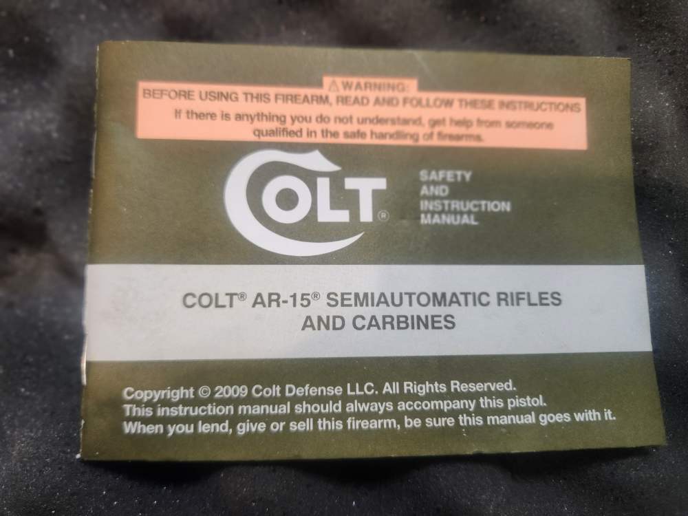 Colt Ar-15 A2 Hbar Sporter like New with hard case, manual-img-25