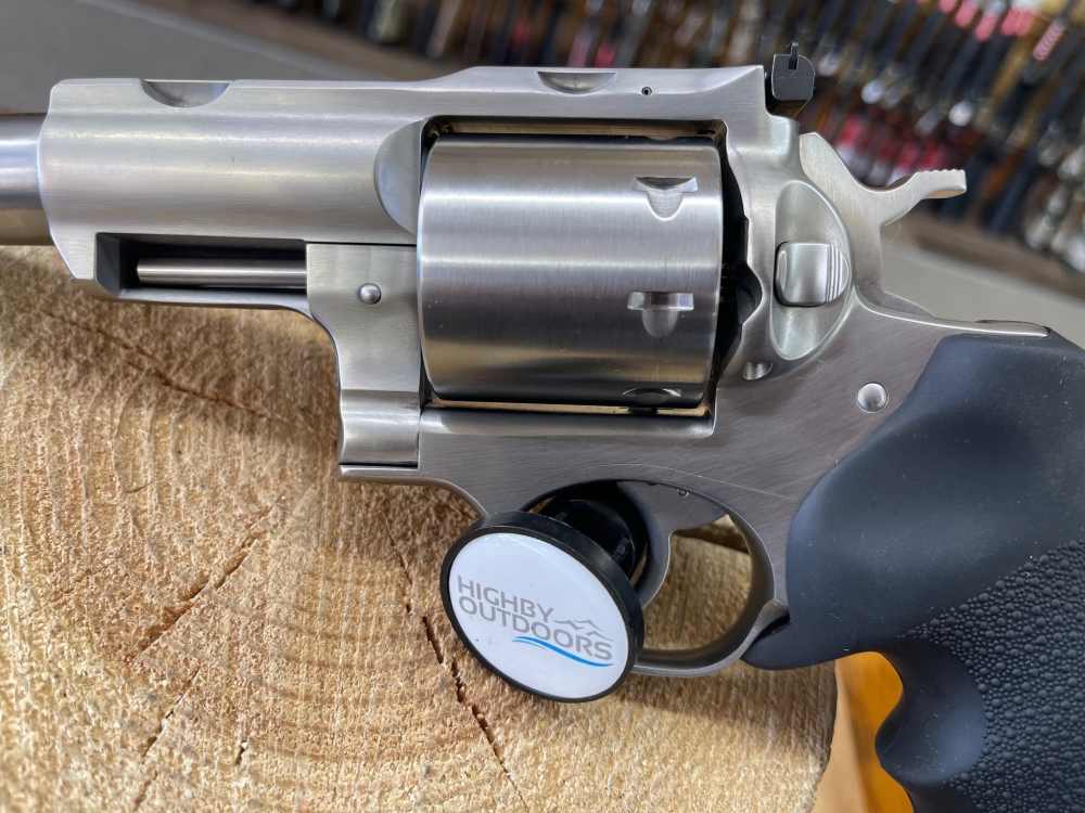 Ruger Super Redhawk Revolver - 22 Hornet, 8rd, 9.50", Stainless Steel/Black-img-3
