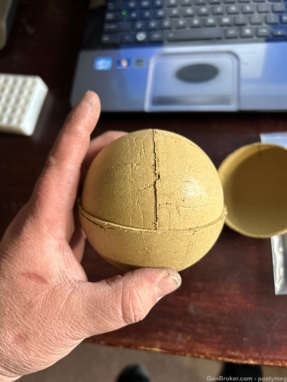 6" FIREWORK SHELL -nesting - MORTAR CANNON BALL  BLACK POWDER PYROTECHNICS -img-1