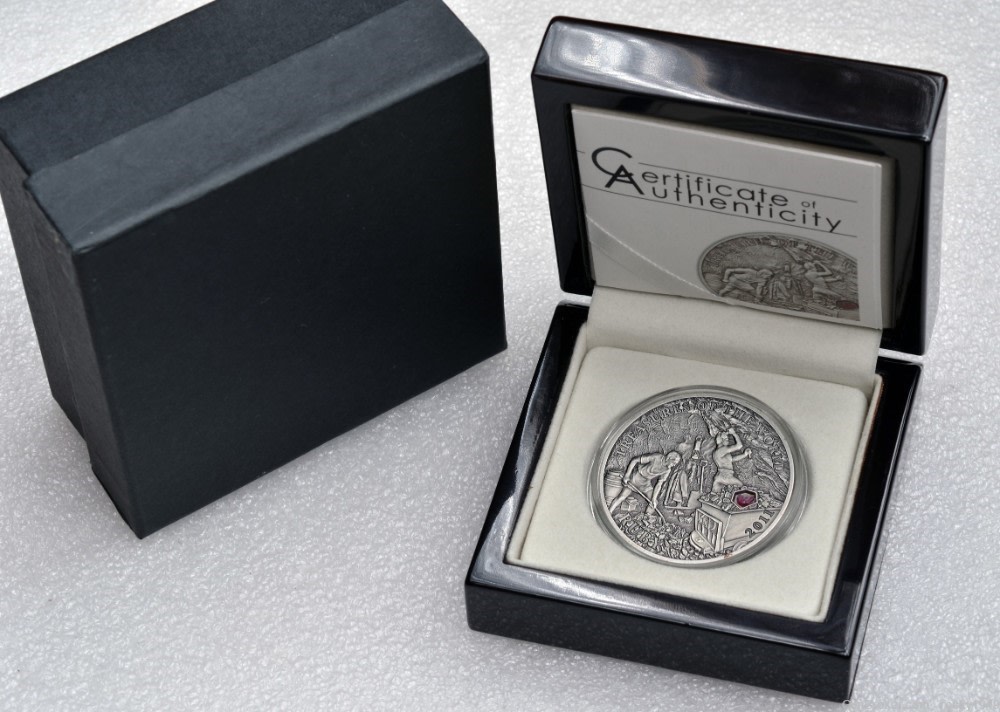 2011 Palau $5 - Treasures of the World - RUBY - 25 grams silver coin-img-5