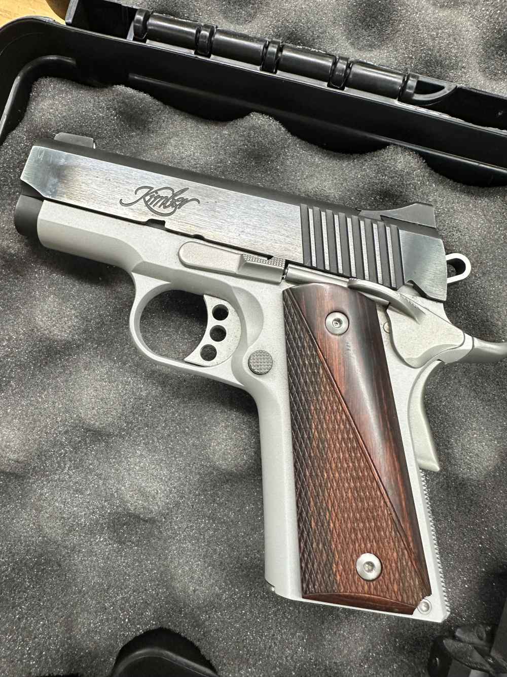 Kimber Ultra Carry II two tone 45 with three mags, good condition.-img-5