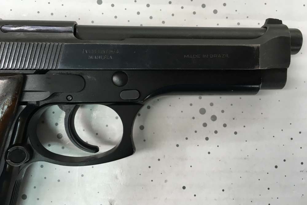 Taurus PT 92AF, 2 mags -img-3