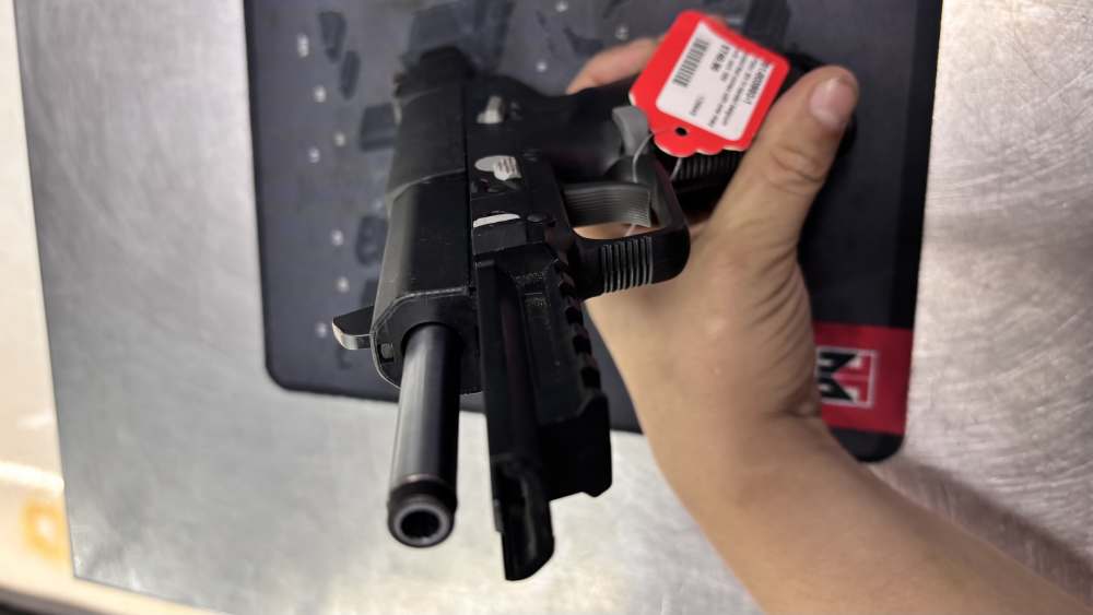 FNH five-seven Gen 1 4.75” 5.7x28mm 20rnd pistol 1 magazine -img-20