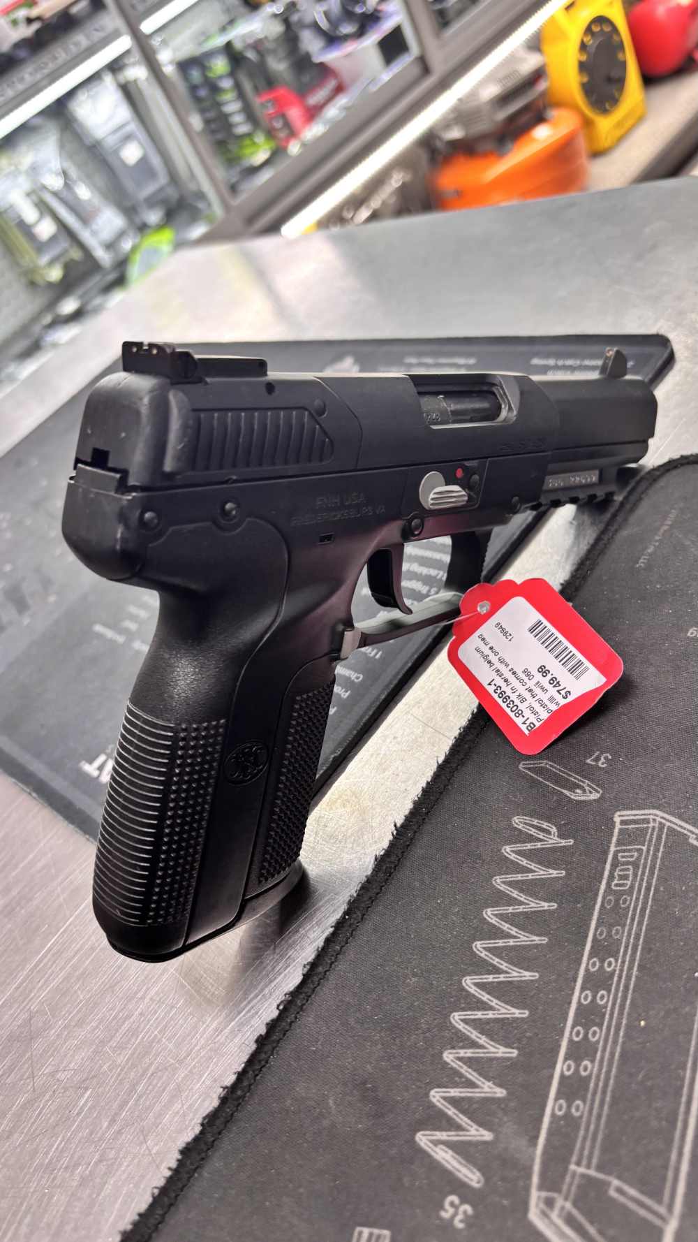 FNH five-seven Gen 1 4.75” 5.7x28mm 20rnd pistol 1 magazine -img-9