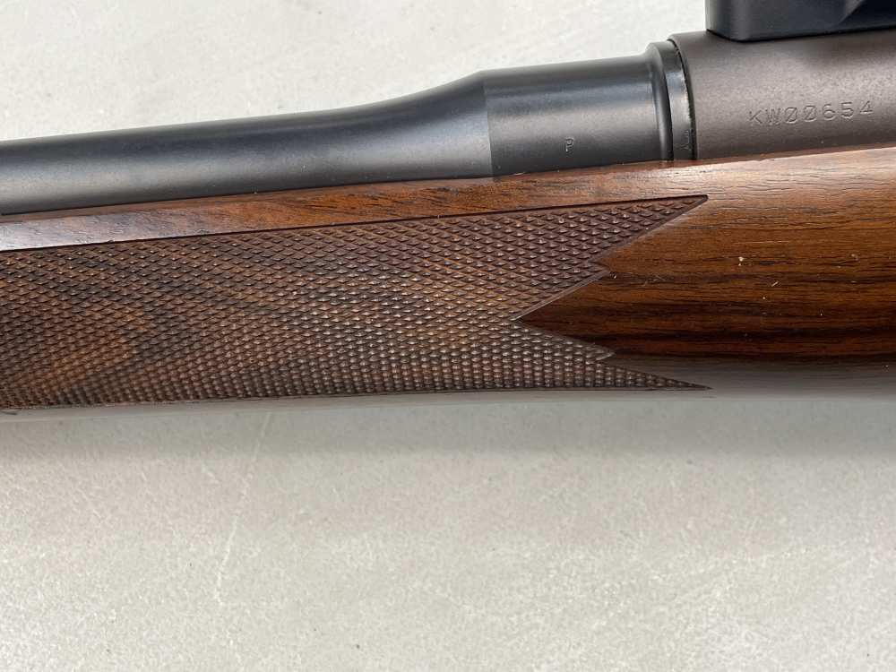 Kimber 8400 .300 WSM 24" classic low serial possibly first year magnum -img-11