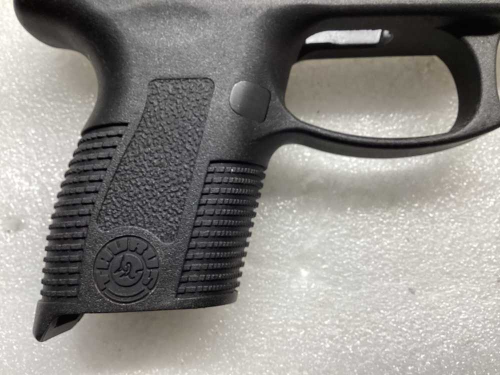 TAURUS PT-140 PRO , 40 S&W Cal , Black HAND GRIP & TRIGGER GUARD HOUSING-img-4
