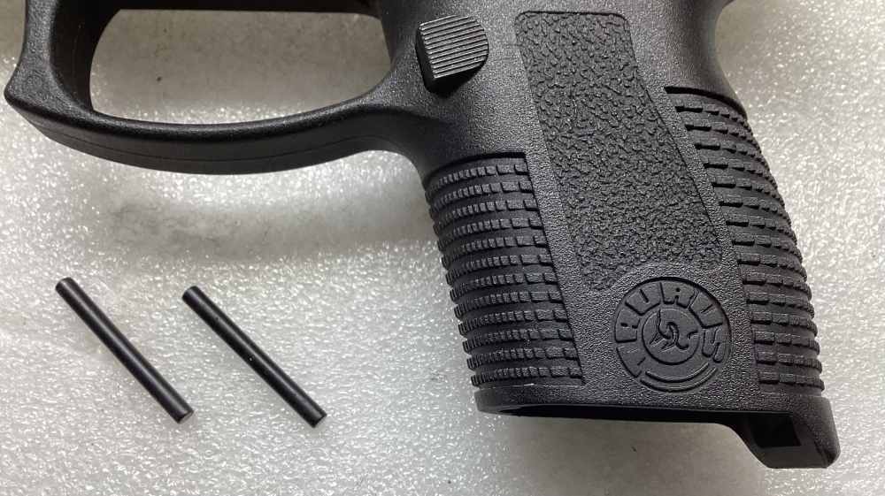TAURUS PT-140 PRO , 40 S&W Cal , Black HAND GRIP & TRIGGER GUARD HOUSING-img-1