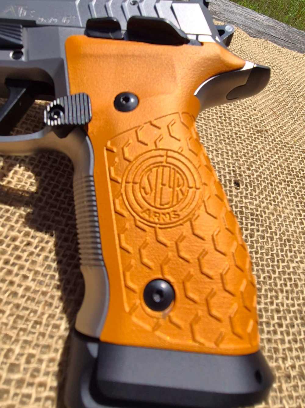 STEYR ATC ROCK 6" SAO 9MM 20+1 (10rd Mags Available)-img-9