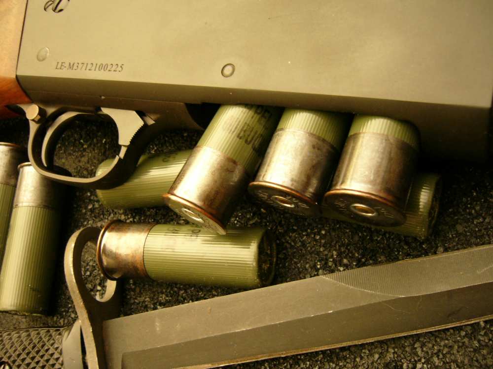 ITHACA M-37 M37 RIOT TRENCH LE 12 GAUGE MILITARY AMMO MODEL 37 ONE SHOTGUN -img-15