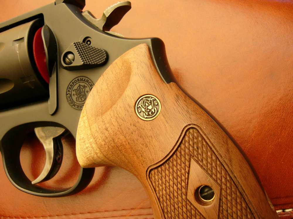 SMITH & WESSON PERFORMANCE CENTER 1 OF 25 LIMITED EDITION .357 MAG L-COMP +-img-5