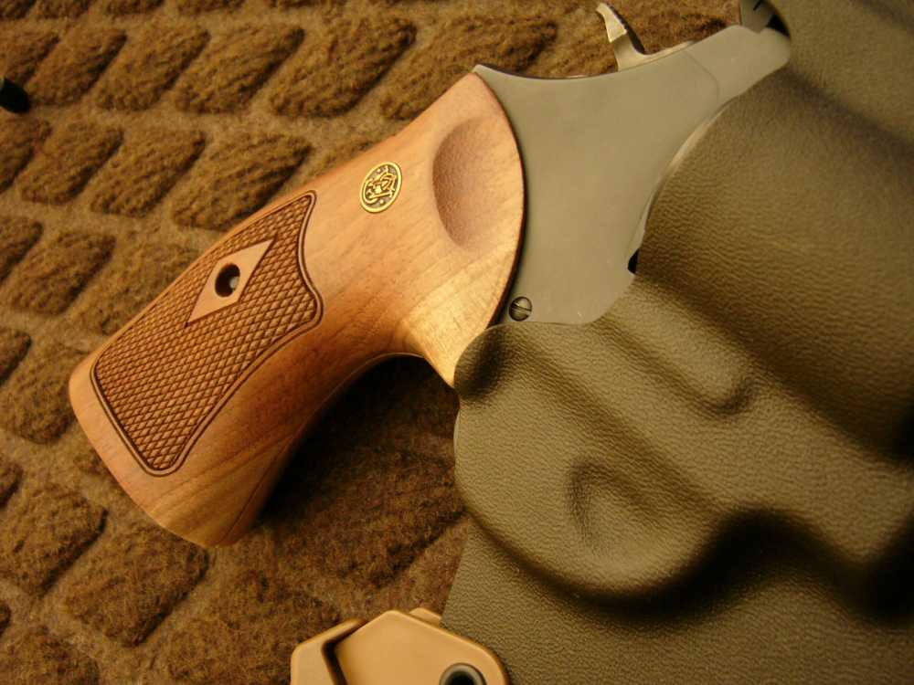 SMITH & WESSON PERFORMANCE CENTER 1 OF 25 LIMITED EDITION .357 MAG L-COMP +-img-24
