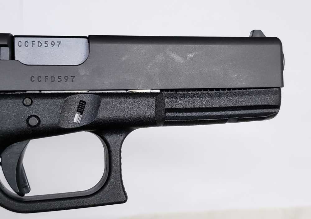 Glock 22 Gen 3 40S&W 4.49in barrel 2-10rd mags  PI2250201-img-11