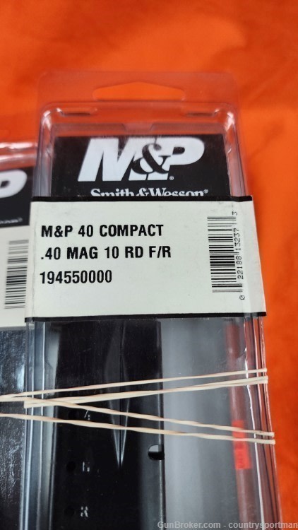 Lot of 5 magazines: Smith & Wesson M&P 40 Compact, 10rd F/R, 10rd 194550000-img-0