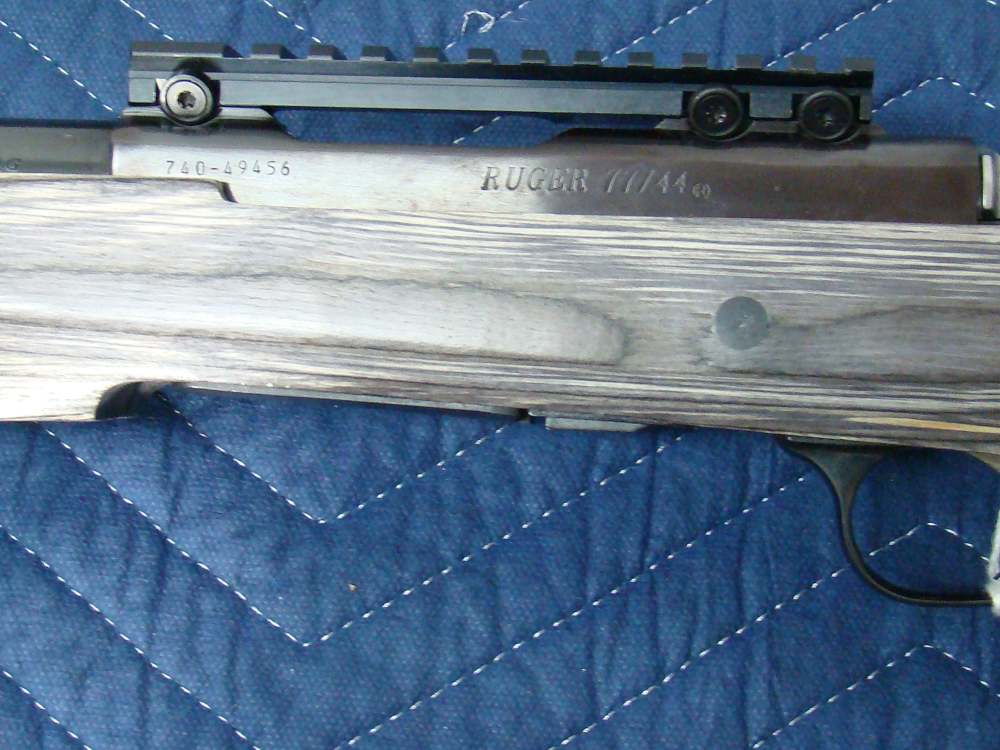 Ruger 77/44  threaded  44 magnum-img-19