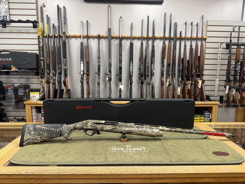 Benelli Super Black Eagle 3 12ga 3-1/2" 28" Realtree Max-7-img-0