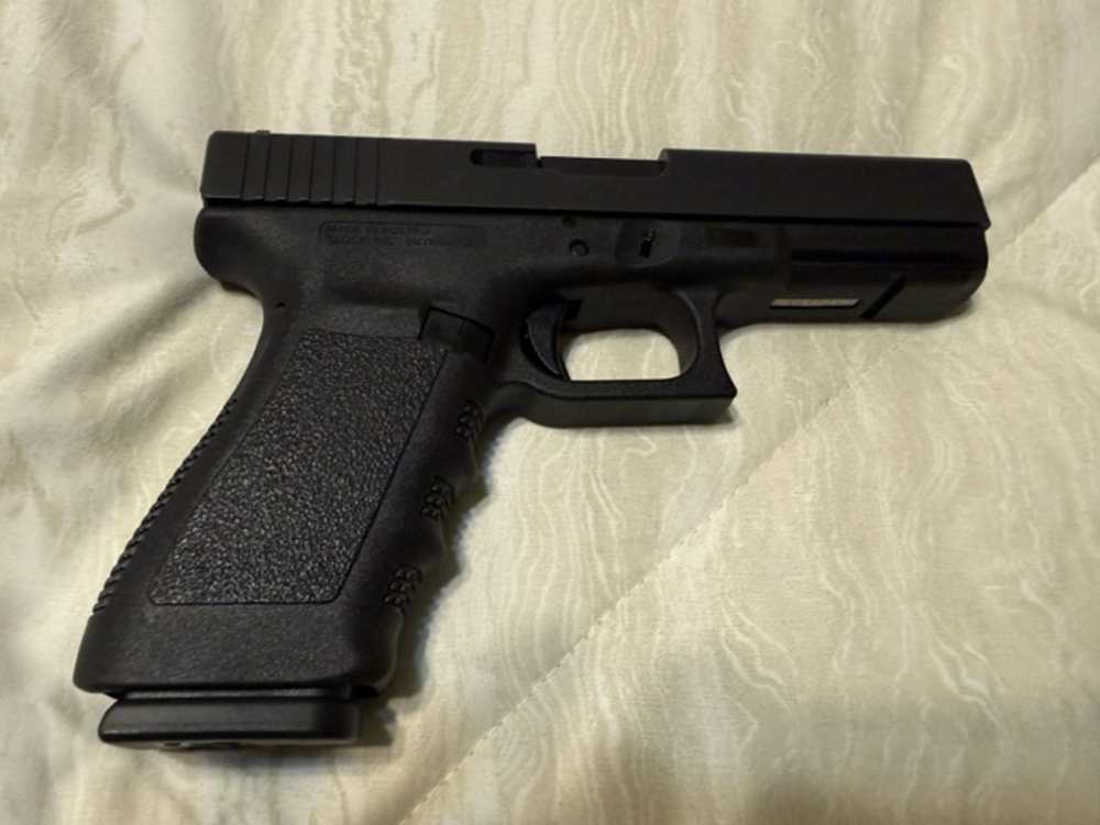 GLOCK 21 GEN3 SF G21 45ACP NIB-img-2